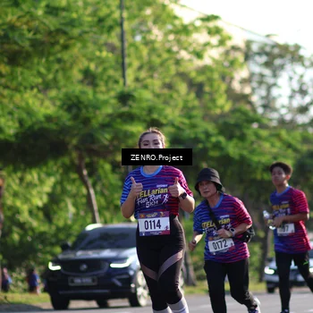 Runner Photo 8016605