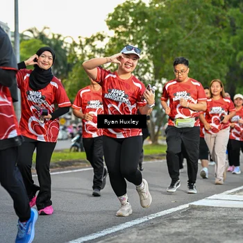 Runner Photo 8016619