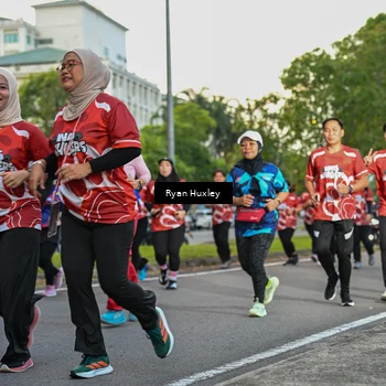 Runner Photo 8016646
