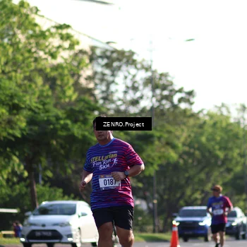 Runner Photo 8016703