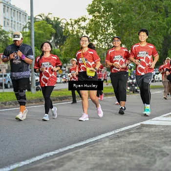 Runner Photo 8016706