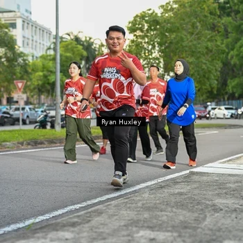 Runner Photo 8016713