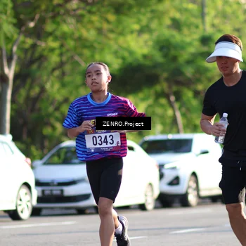 Runner Photo 8016736