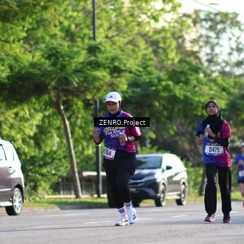 Runner Photo 8016753