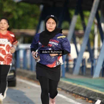 Runner Photo 8016765