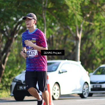 Runner Photo 8016779