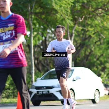 Runner Photo 8016796