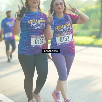 Runner Photo 8016801