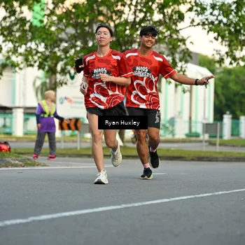 Runner Photo 8016806