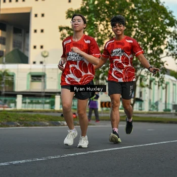 Runner Photo 8016823