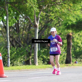 Runner Photo 8016826