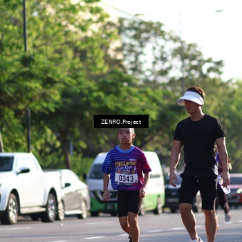 Runner Photo 8016897