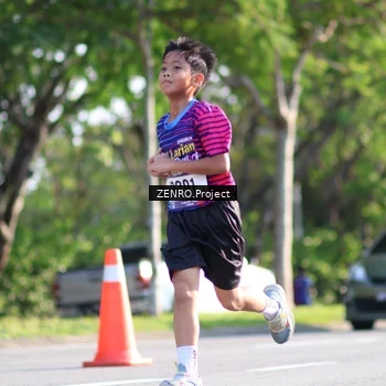 Runner Photo 8016900