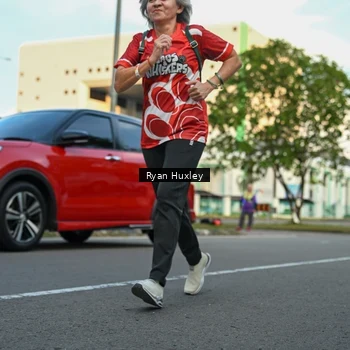Runner Photo 8016904