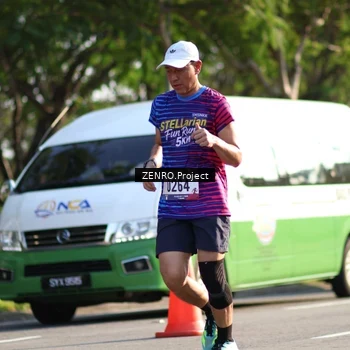 Runner Photo 8016914