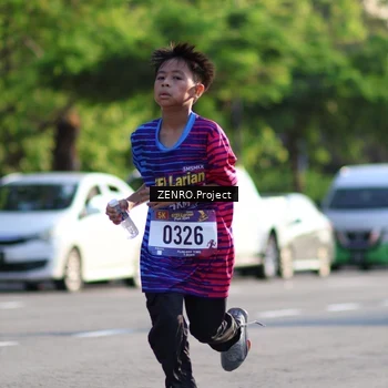 Runner Photo 8016938