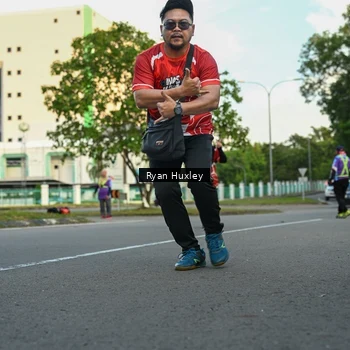 Runner Photo 8016943