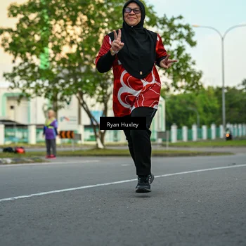 Runner Photo 8016954