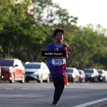Runner Photo 8016983