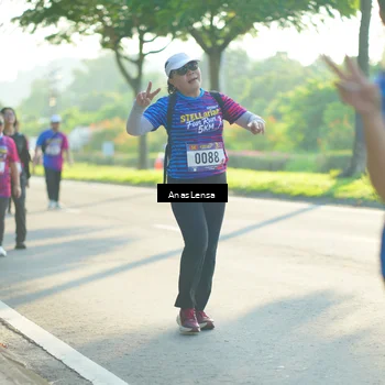 Runner Photo 8016988