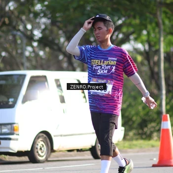 Runner Photo 8016997