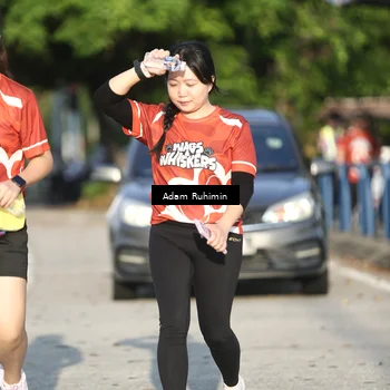 Runner Photo 8017003