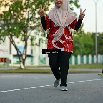 Runner Photo 8017019
