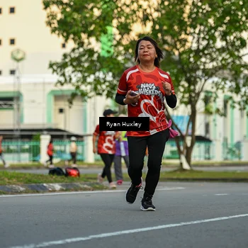 Runner Photo 8017035