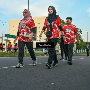 Runner Photo 8017112