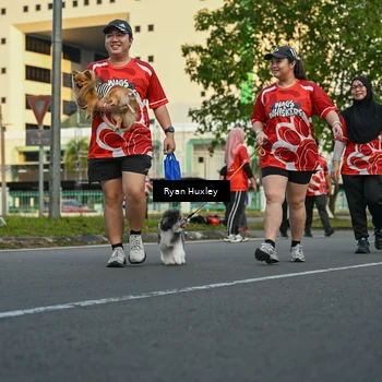 Runner Photo 8017120