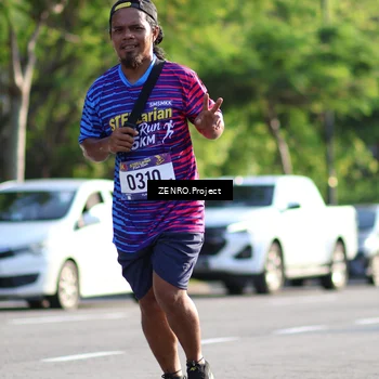 Runner Photo 8017143