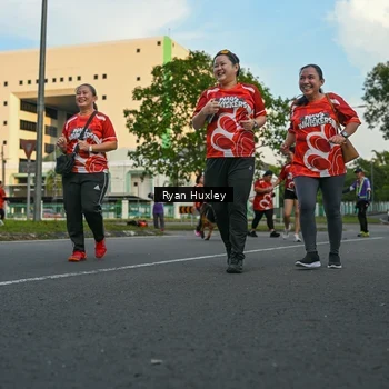 Runner Photo 8017161
