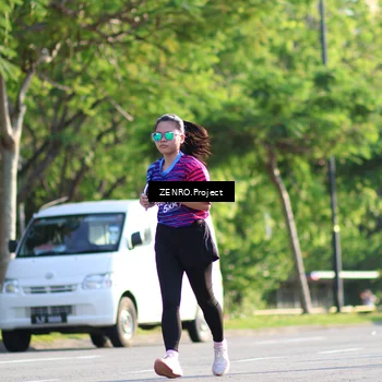 Runner Photo 8017168
