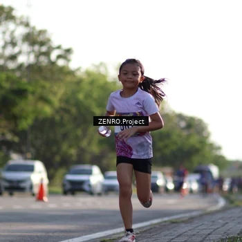 Runner Photo 8017176