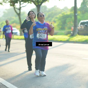 Runner Photo 8017187