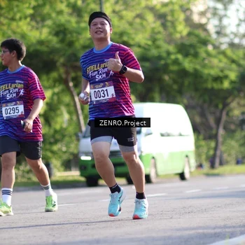 Runner Photo 8017188