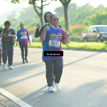 Runner Photo 8017190