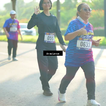 Runner Photo 8017196