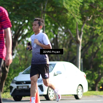 Runner Photo 8017236