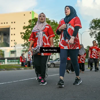 Runner Photo 8017240