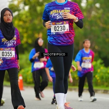 Runner Photo 8017244