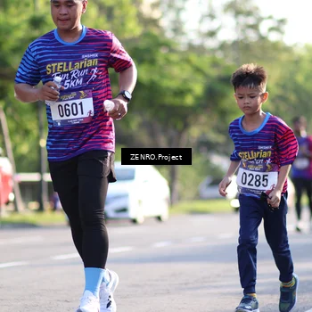 Runner Photo 8017248