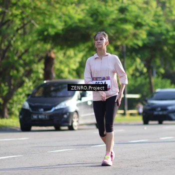 Runner Photo 8017252
