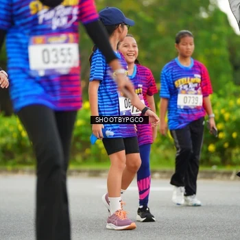 Runner Photo 8017254