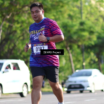 Runner Photo 8017257