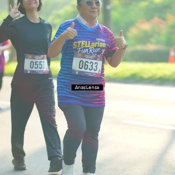 Runner Photo 8017263