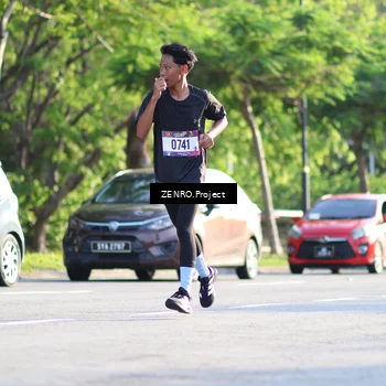 Runner Photo 8017284