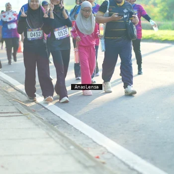 Runner Photo 8017304