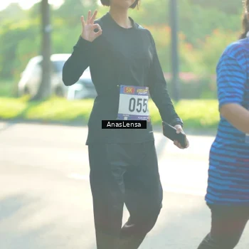 Runner Photo 8017321