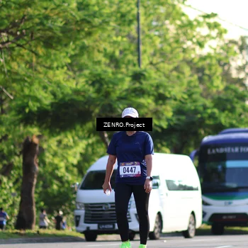 Runner Photo 8017331